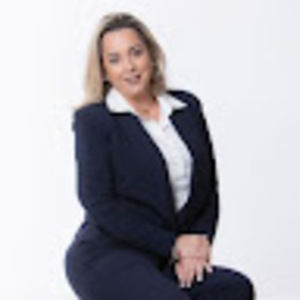 Meet your Posher, Isabel celina